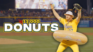 Pitcher Gifts 11,000 Fans Free Donuts | Savannah Bananas
