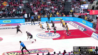 Made the difference: Roman Sorokin's aerial celebration in the Clasico