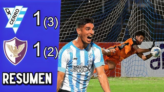 Cerro advanced to the quarter-finals after winning on penalties. Cerro 1 (3) - Fénix 1 (2) - Copa Uruguay - 2023"