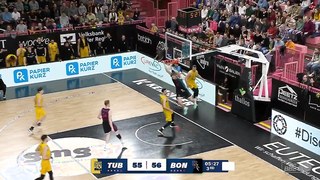 In Flamengo's victory over Bauru in the Super 8 Cup, forward/center Gabriel Jaú delivered a historic performance. Not only did he score a career-high, but he also achieved the highest individual score in Super 8 Cup history, matching Davaunta Thomas' rec