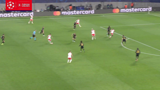 #UCL Great Saves of the Week | Lunin, Grabara...