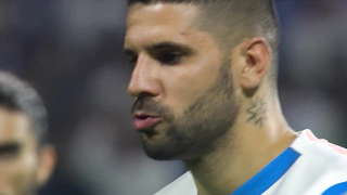 Here are the highlights of the match between Al Fateh and Al Hilal from Matchday 12.