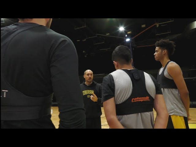Technology in the League presented by Catapult. This is how Obras Basket works.