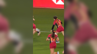 Spot-On Offload: Levy's Rugby Mastery on Display! Rugby Shorts