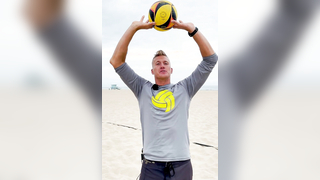 Volleyball Short Tips: Improving Your Hand Sets Technique