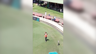 "Unbelievable! Grace Harris Smashes a Six with a Broken Bat WBBL09