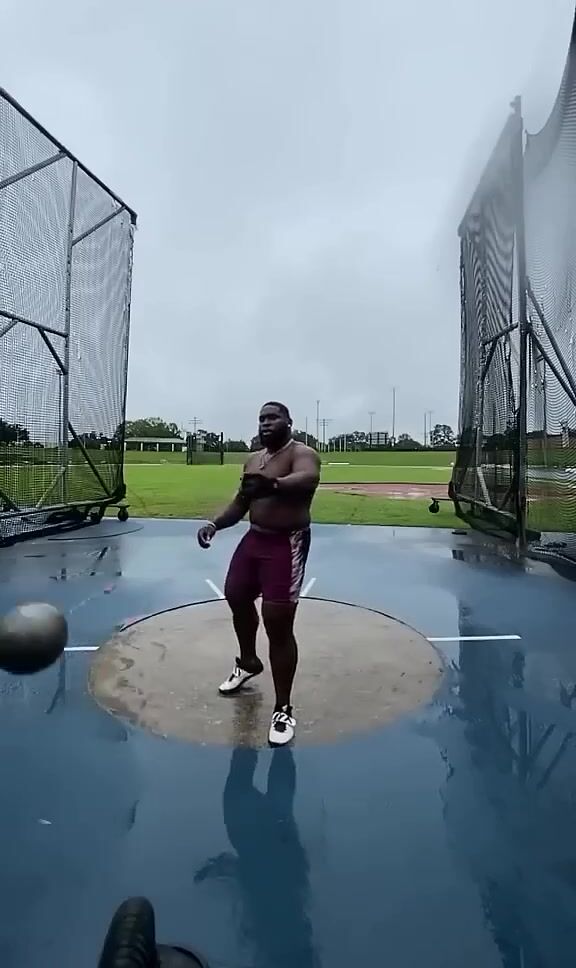 Unbelievable! Epic Hammer Throw Disappears into Horizon