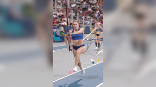 Incredible Reaction from Female Pole Vaulter! #DiamondLeague #ParisDL #Record #Shorts