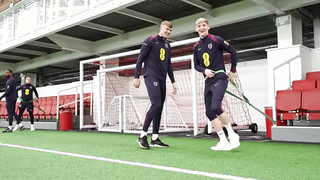 Jude Can’t Stop Scoring! Mainoo’s First Session & Maddison’s INCREDIBLE Accuracy | England