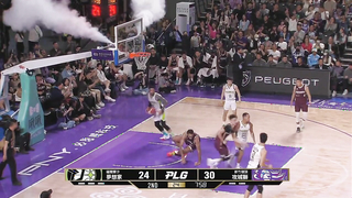 Hsinchu Uncle transforms into a fierce scoring machine, with Effebi contributing 26 points to the firepower!