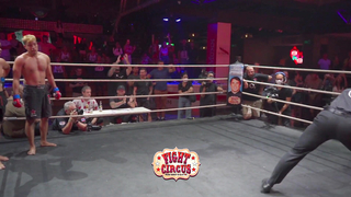 CEO of Fight Circus Jon Nutt Vs Bank & No-Money | 2 Vs 1 MMA Symmetrical