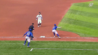 BENCHES CLEAR in Rays vs. Blue Jays after Génesis Cabrera shoves Jose Caballero | ESPN MLB