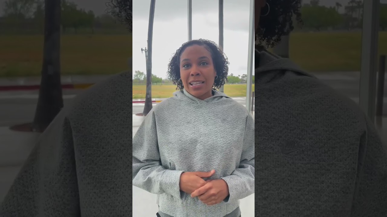 Lindsey Harding Makes HISTORY As First Woman To Win G League Coach Of The Year!