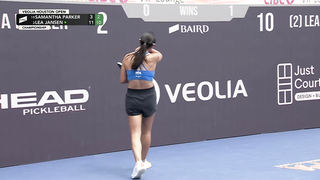 Samantha Parker vs Lea Jansen at the Veolia Houston Open Presented by Just Courts