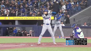 Shohei Ohtani SILENCES the Toronto crowd with another HUGE homer! (FULL AT-BAT!) ???? | 大谷翔平ハイライト