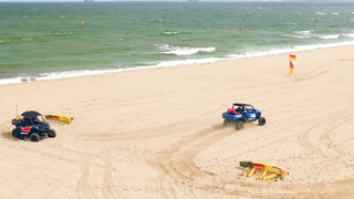 WILD F1 Driver Beach Buggy Race! ????️ ????