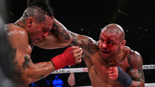 Unbelievable Fight! Thiago Alves vs. Uly Diaz