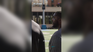 Laiatu Latu joins Colts' defensive line