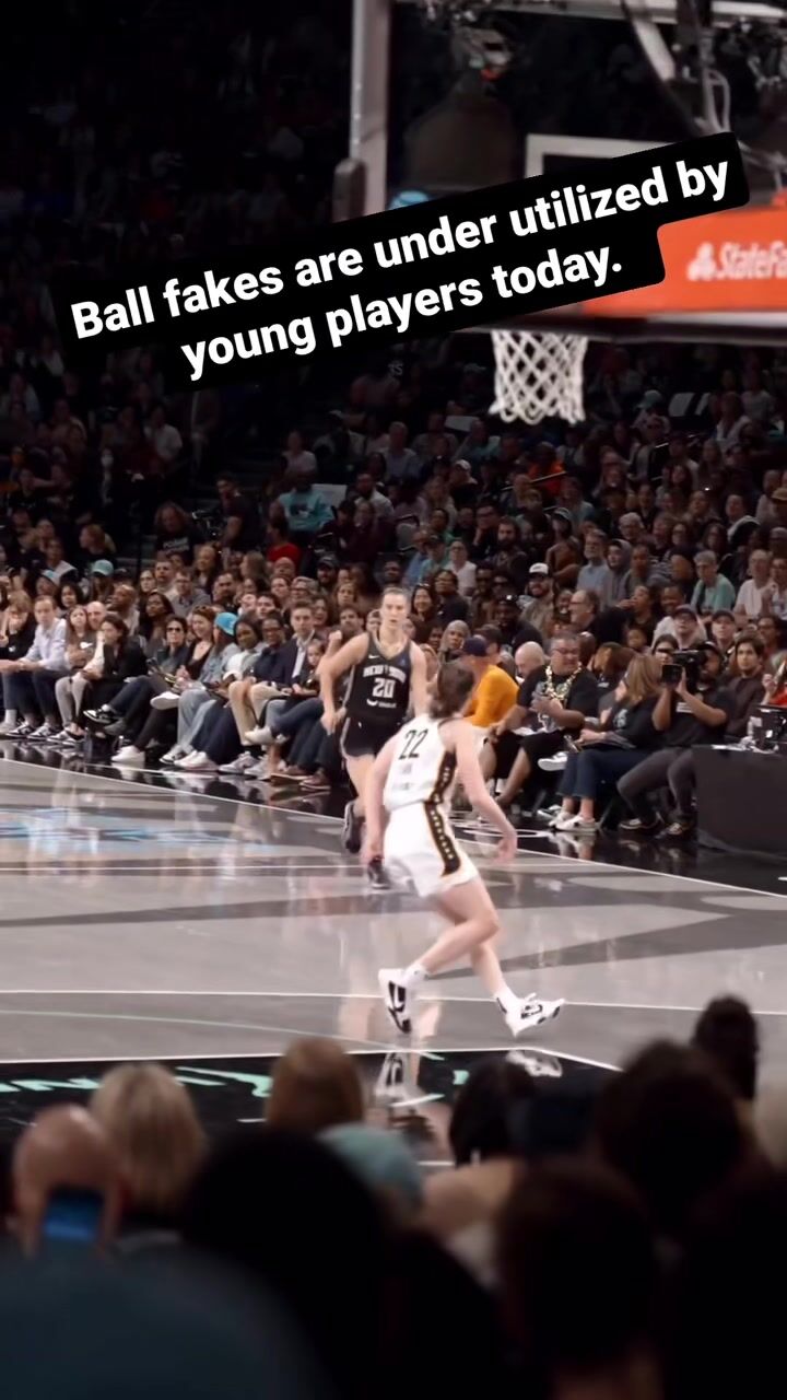 Sabrina Ionescu's Famous Unstoppable Ball Fakes