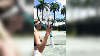 How to Serve a Tennis Ball