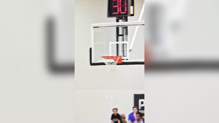 Middle Schooler Going Crazy on AAU Team