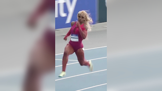 Sha'Carri Richardson making it look easy