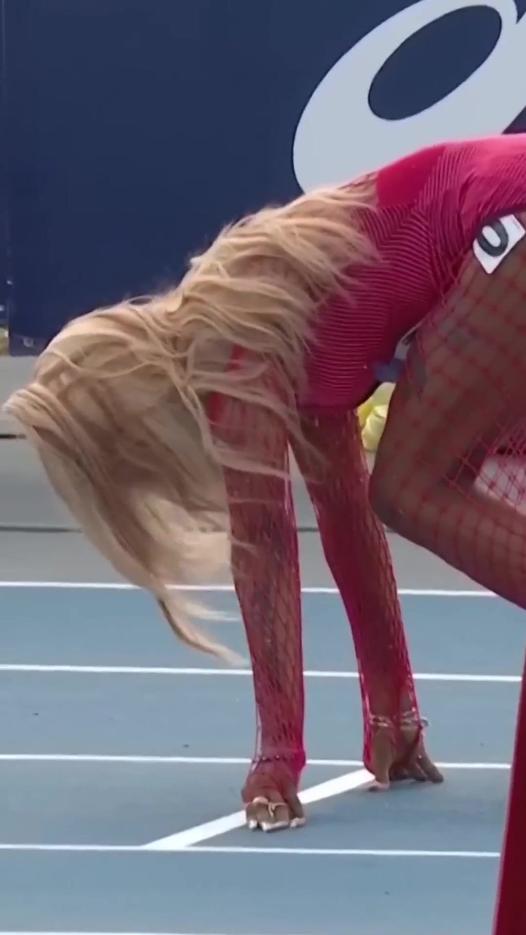 Sha'Carri Richardson making it look easy