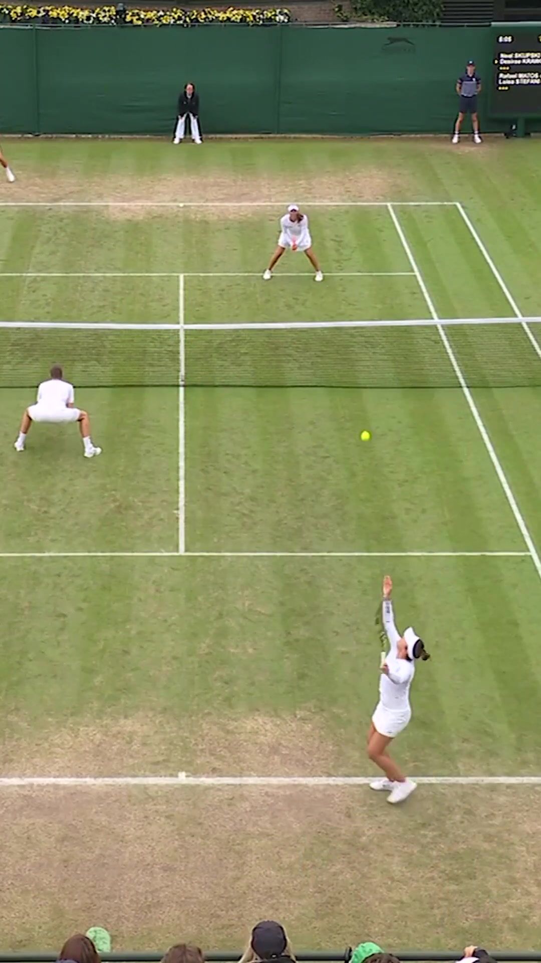 Masterful Moment: A Perfect Play at Wimbledon