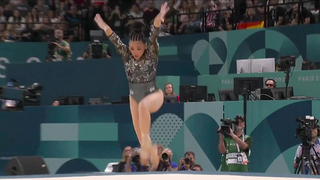 Suni Lee Exhibits World-Class Poise to Advance to All-Around Final at Paris Olympics