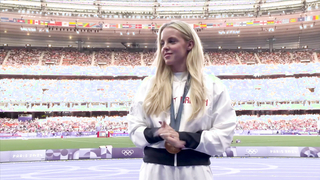 Keely Hodgkinson’s Emotional Moment as She Receives Her First Olympic Gold | Paris Olympics