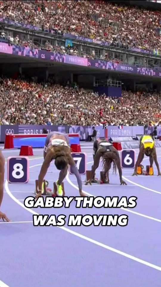 If Gabby Thomas ran 21.86 that easily in the 200m semis...what's she going to drop in the final?! #ParisOlympics #usatf #gabbythomas #trackandfield #teamusa NBC & Peacock