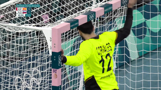 Spain seals men's handball bronze over Slovenia with last-second save | Paris Olympics | NBC sports