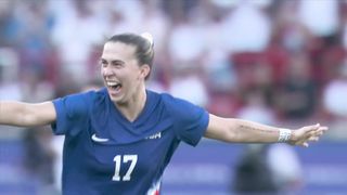 U.S. track, basketball and soccer teams reign supreme on Day 15 of Olympics | Inside the Rings