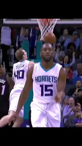 What was Kemba doing #funny #sports #basketball #celly #fail #nba #hornets