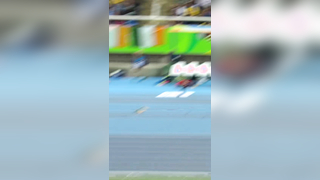 Rugby sevens and javelin don’t mix @Celia Quansah #girlsrugbyplayer #funfailvideo #javelinthrowchallenge #tryanewsport #javelinthrow #javelin #javelinfail #trackandfield #javlinthrow