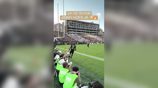Jimmy horn gets BUSY