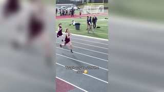 Ouch. (via @Harmoniee Muñoz) #track #olympics #sports #fail