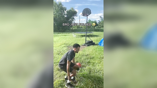 OH NOOOOOO. (via @ItsTeamBando) #basketball #training #lifting #lift #trainer #workout #working