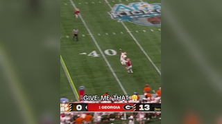 THATS HOW U FEEL JAKE BRININGSTOOL?? (via @ACCNetwork) #clemson #georgia #football #collegefootball #onehandedcatch #insane #d1