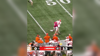 THATS HOW U FEEL JAKE BRININGSTOOL?? (via @ACCNetwork) #clemson #georgia #football #collegefootball #onehandedcatch #insane #d1