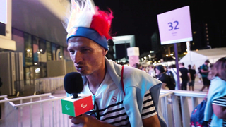 Crowd Goes Wild For France's 1st Para Swimming Gold!