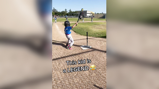 Greatest walk up ever @beerfarts209 #baseball #sports #funny