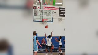 FUNNIEST AAU TEAM EVER NGL . #funny #basketball #sports #viral #ryanthecrashdummy #rwe #fyp
