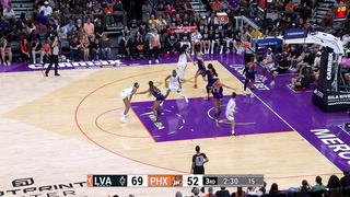 A'ja Wilson goes off for 41 PTS & 17 REB vs. the Phoenix Mercury ????