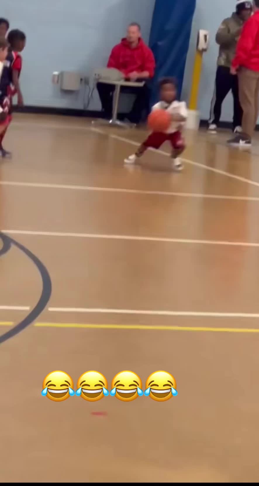 From Downtown !! LOL hilarious youth basketball