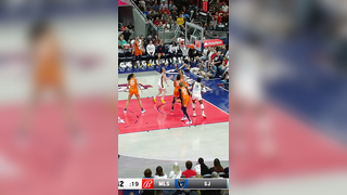 Caitlin Clark picks up back-to-back Eastern Conference Player of the Week honors after leading the Indiana Fever to a 4-0 week record 24.3 PPG 5.0 RPG 9.0 APG #WelcometotheW