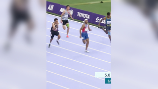 Helps another athlete with their strapping then breaks the world record. Jaydin Blackwell embodying the Paralympic spirit