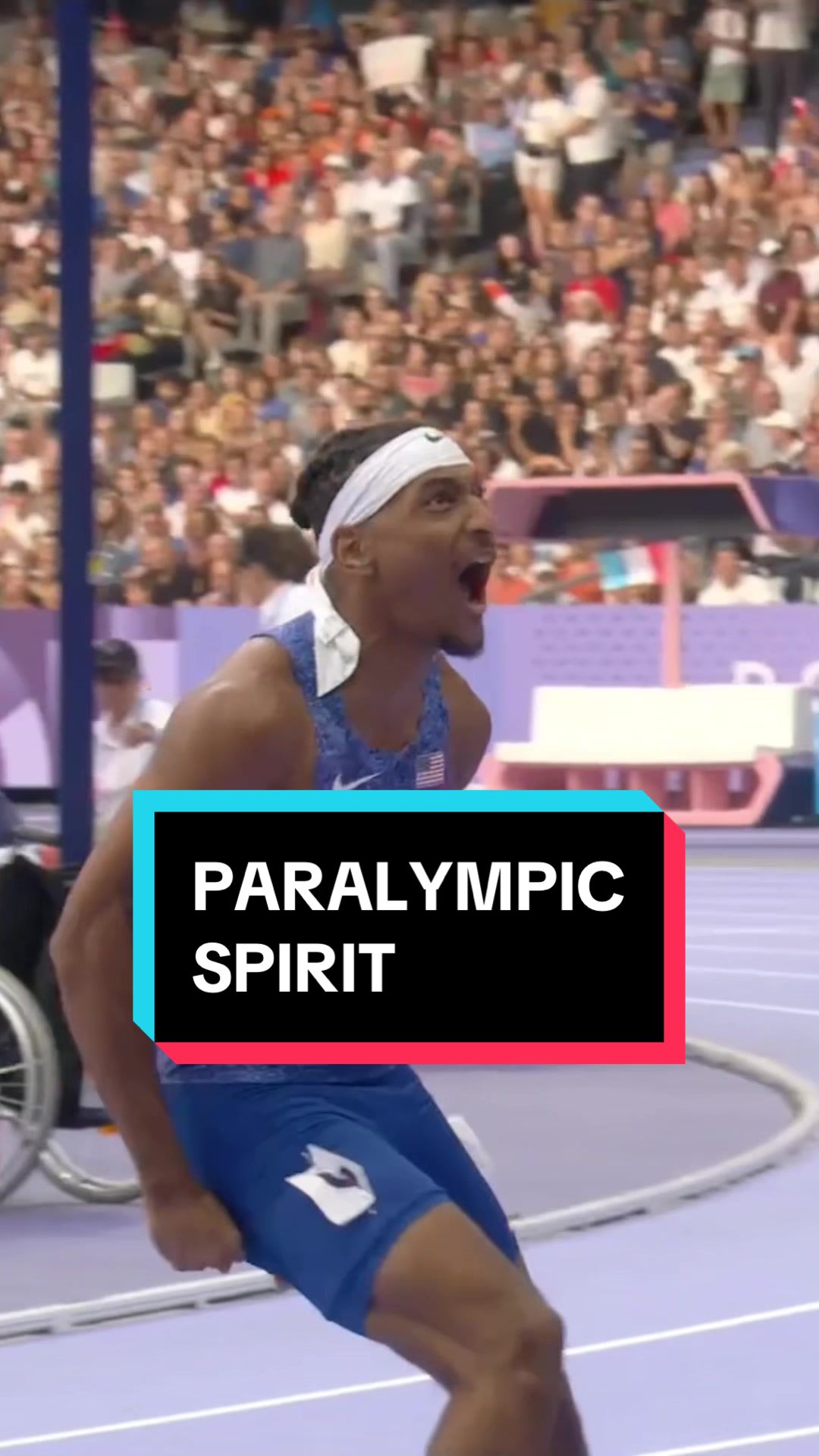 Helps another athlete with their strapping then breaks the world record. Jaydin Blackwell embodying the Paralympic spirit