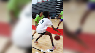 Tough Drive: Splitting Defenders at the Elite 60 Showcase