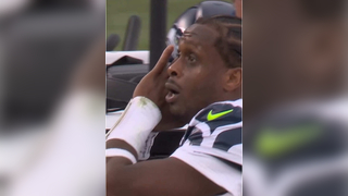 he really hit the night night celly #genosmith #seattle #seahawks #nfl